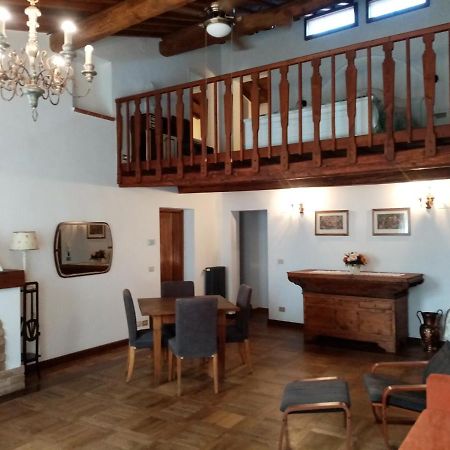 il nido APUS Architect Apartment Montevarchi Esterno foto